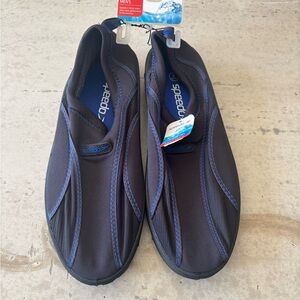 Speedo Men's Black and Blue Slip-On Water Shoes